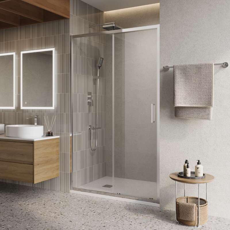 Изображение товара Душевая дверь BelBagno LUCE-BF-1-140-C-Cr, 140 см, стекло прозрачное, профиль хром