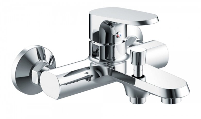 Изображение товара Смеситель для ванны и душа Bravat Pure F6105161C-01 хром немецкое качество