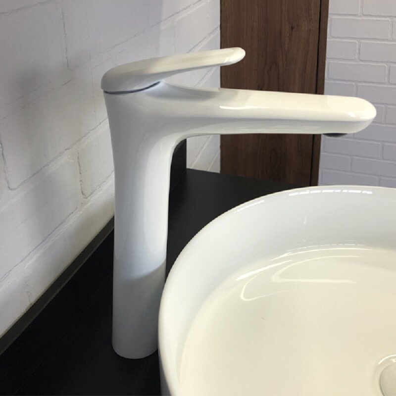 Изображение товара Смеситель для раковины Comforty белый модель FC074B-CKBT