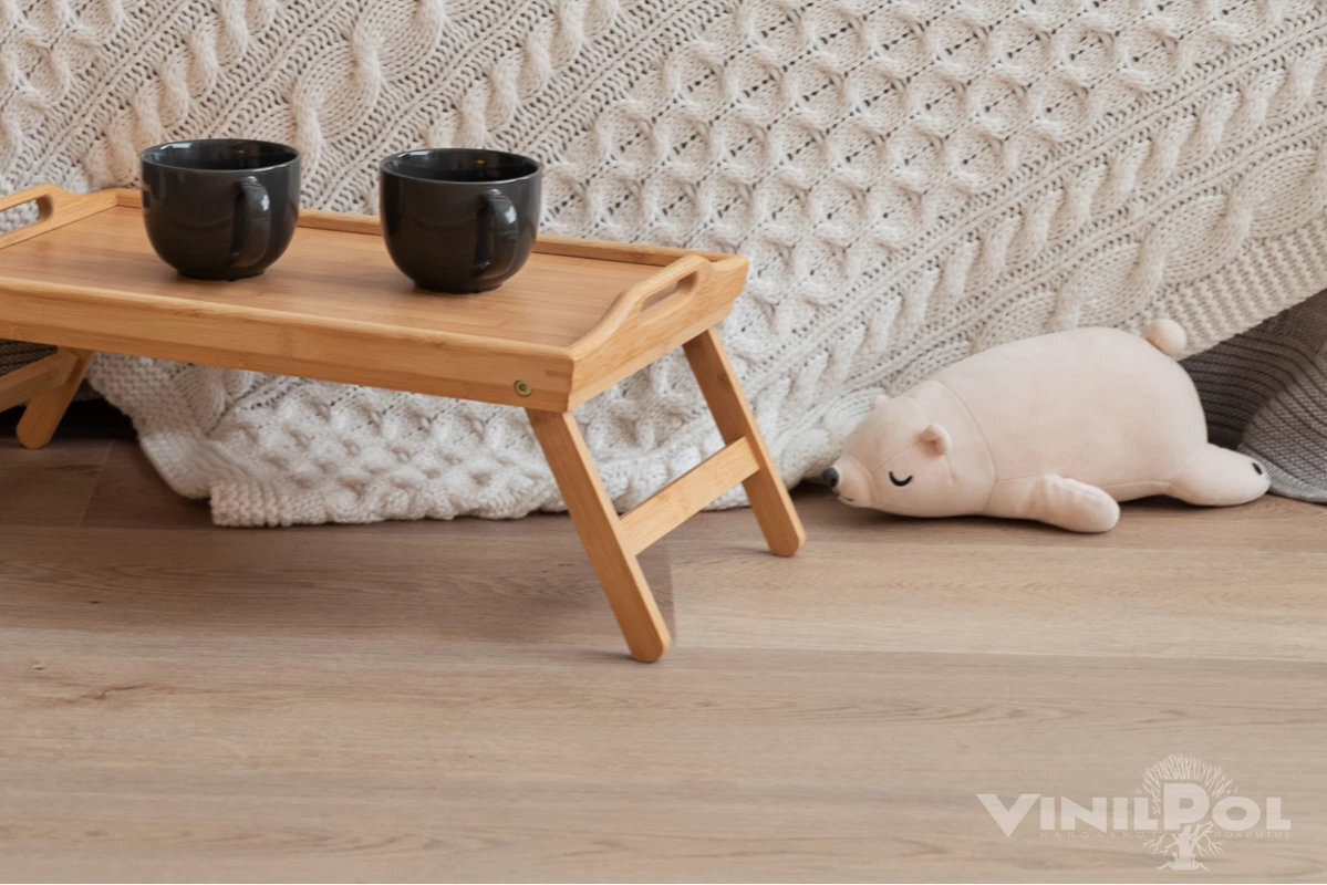 Изображение товара Виниловый ламинат Vinilam Glue Дуб Асти 7889 -EIR 22.8 х 122 см