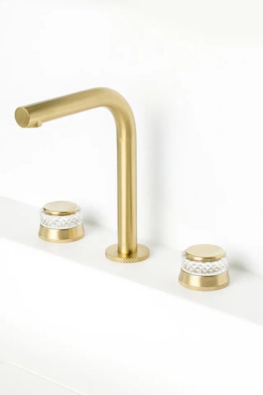 Изображение товара Встраиваемый смеситель для раковины Boheme Aura 152-MG-A золото матовое двухвентильный стильный