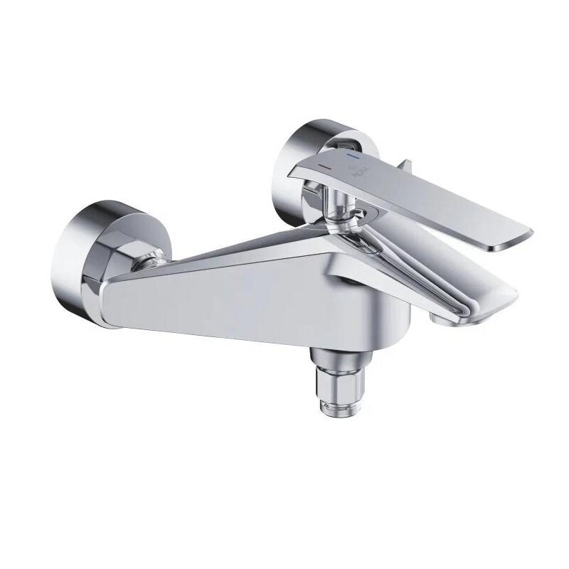 Изображение товара Смеситель для ванны и душа Rose R1302, с душевым гарнитуром, хром