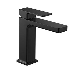 Изображение товара Стильный черный матовый смеситель для раковины Aquame Savona AQM6810MB