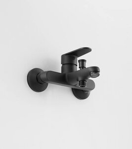 Изображение товара Смеситель для ванны Arrow AG36AMB, цвет черный матовый