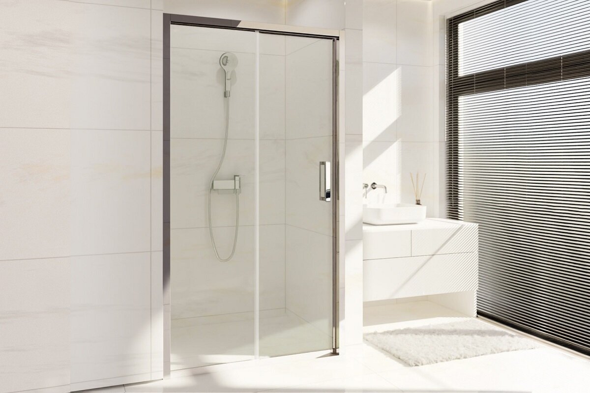 Изображение товара Душевая дверь в нишу Royal Bath Accord RB120HS-T-CH 120x200 см прозрачное стекло хром профиль