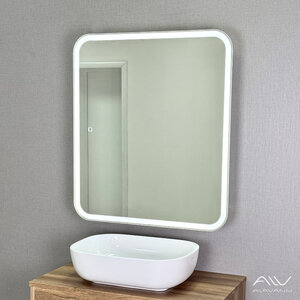 Изображение товара Зеркальный шкаф Alavann Cosmetic Light ALV1220001, 70 см, с LED подсветкой, с приближением, цвет белый