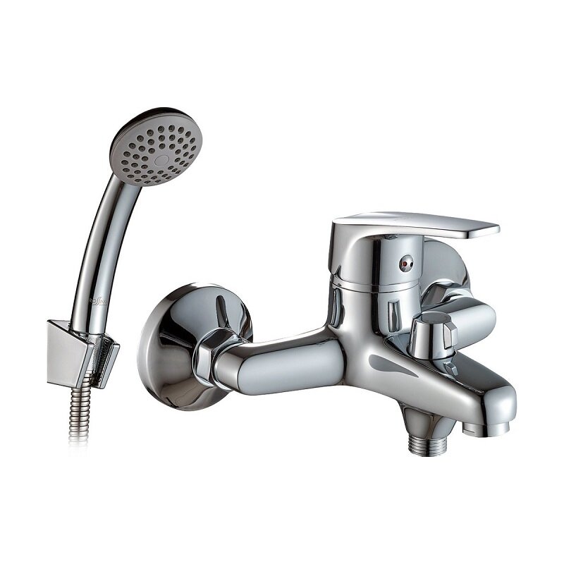 Изображение товара Смеситель для ванны и душа Rossinka D40-30, с душевым гарнитуром, хром
