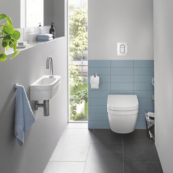 UMI。 Подвесной унитаз Grohe Euro Ceramic 39554000 безободковый, с