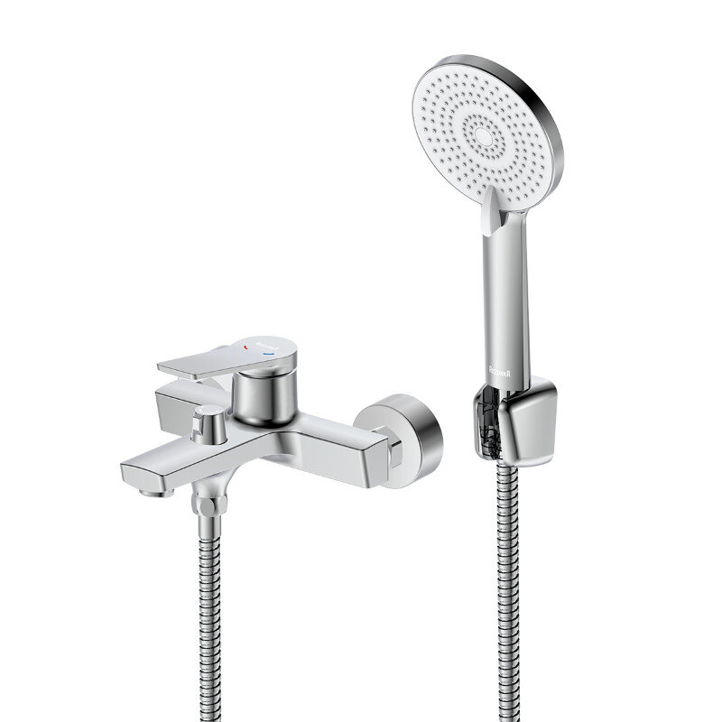 Изображение товара Смеситель для ванны и душа Rossinka RS20-31, с душевым гарнитуром, хром