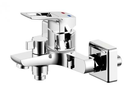 Изображение товара Современный смеситель для ванны и душа Milardo Atlantic ABTLSBC0M02 с коротким изливом