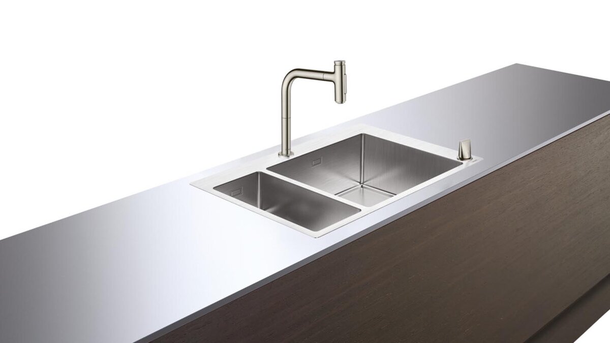 Изображение товара Комплект кухонной мойки и смесителя Hansgrohe 180x450 с технологиями ComfortZone и QuickClean