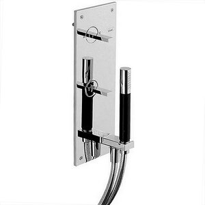 Изображение товара Встраиваемый однорычажный смеситель Cisal Wave WA00021021 с переключателем на 2 положения, вывод с держателем, ручная лейка, шланг, цвет хром