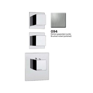 Изображение товара Смеситель для ванны и душа Bossini Cube Z032203.094, термостатический, на 2-4 потребителя, цвет никель шлифованный
