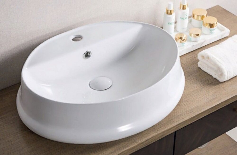 Изображение товара Белая накладная раковина BelBagno BB1399 овальная с отверстием под смеситель
