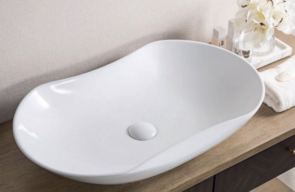 Изображение товара Раковина BelBagno BB1334 накладная овальная 66х41 см из фаянса Италия белая