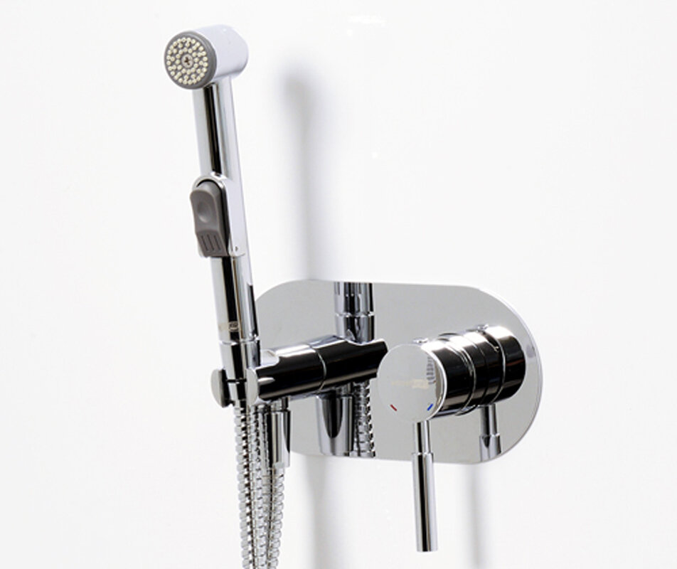 Изображение товара Гигиенический душ WasserKRAFT 4138 со смесителем хром германское качество