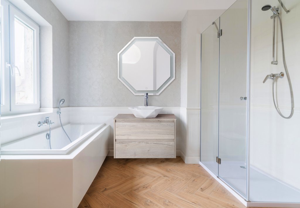 Изображение товара Зеркало c подсветкой BelBagno SPC-OTT-800-800-LED-TCH 80x80 см, Италия