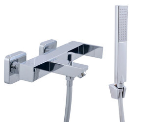 Изображение товара Смеситель для ванны и душа Rav-Slezak Loira LR554.1 с душевым гарнитуром хром