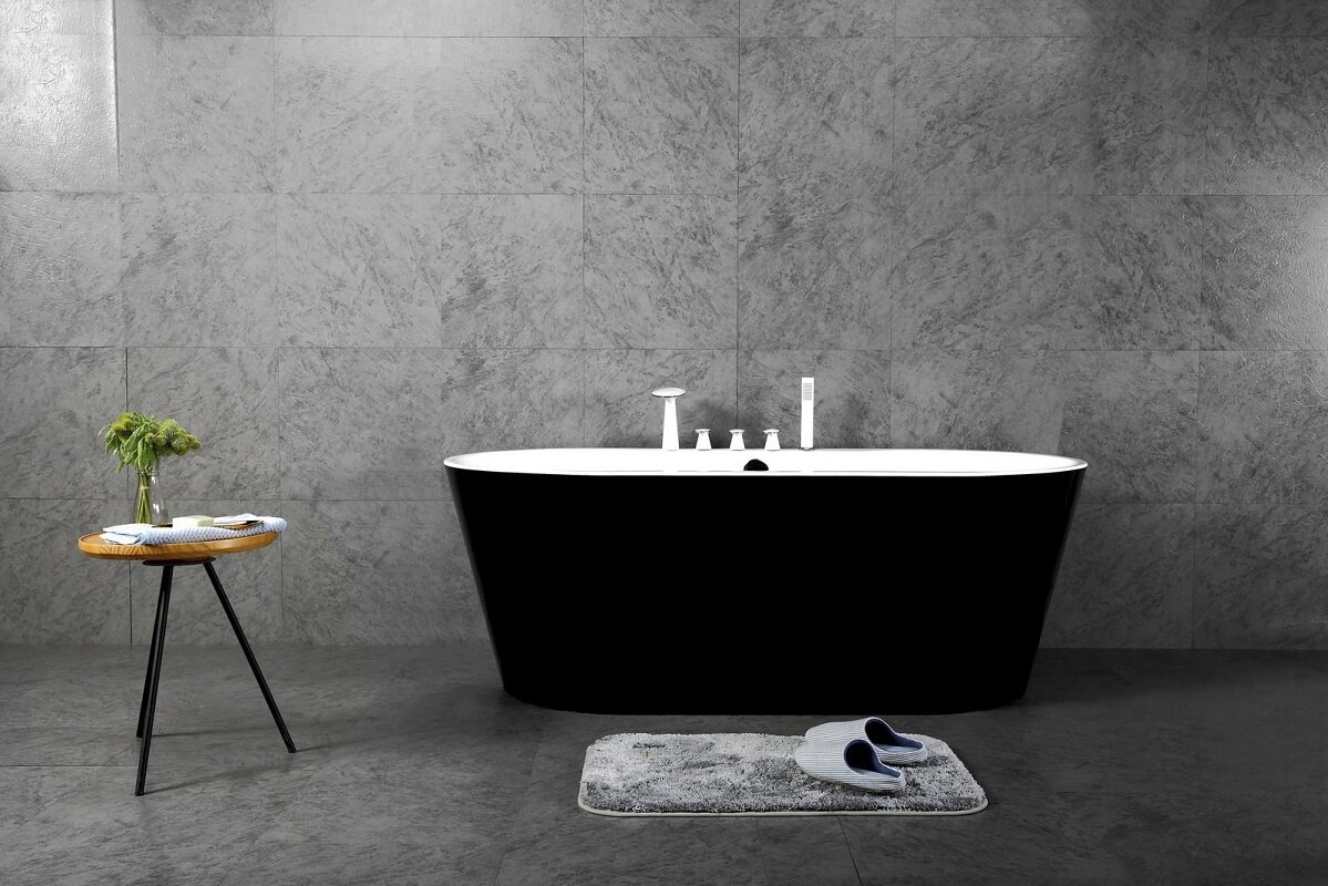 Изображение товара Ванна акриловая BelBagno BB200-1700-800-NERO черного цвета Изображение товара Ванна акриловая BelBagno BB200-1700-800-NERO черного цвета