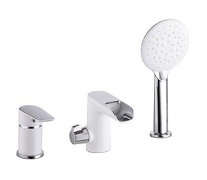 Изображение товара Смеситель Iddis Cloud CLOSB3Ki07 на борт ванны на 3 отверстия, каскад, белый-хром