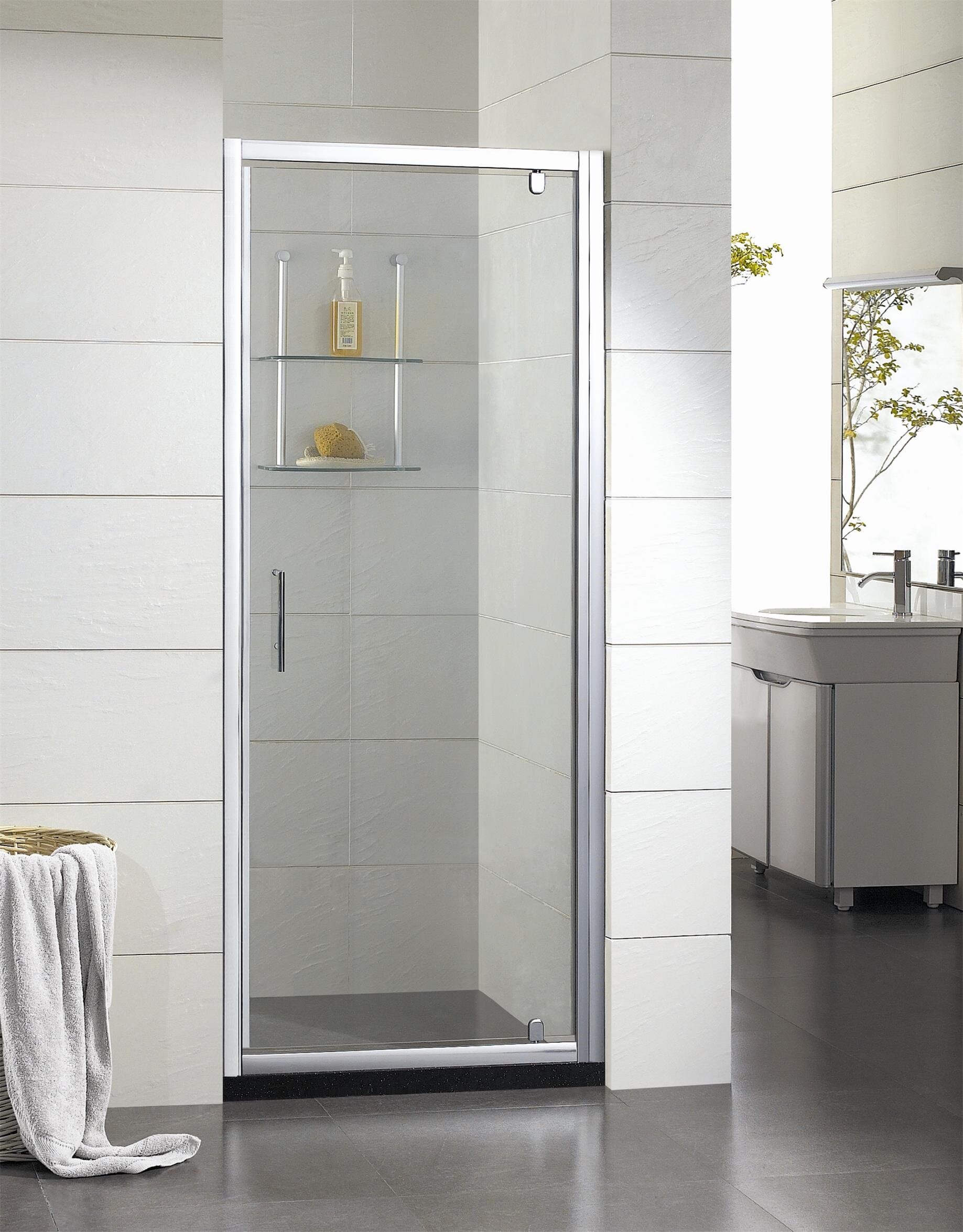 Изображение товара Душевая дверь в нишу Bravat Drop BD080.4110A, 80x200 см, распашная с прозрачным стеклом