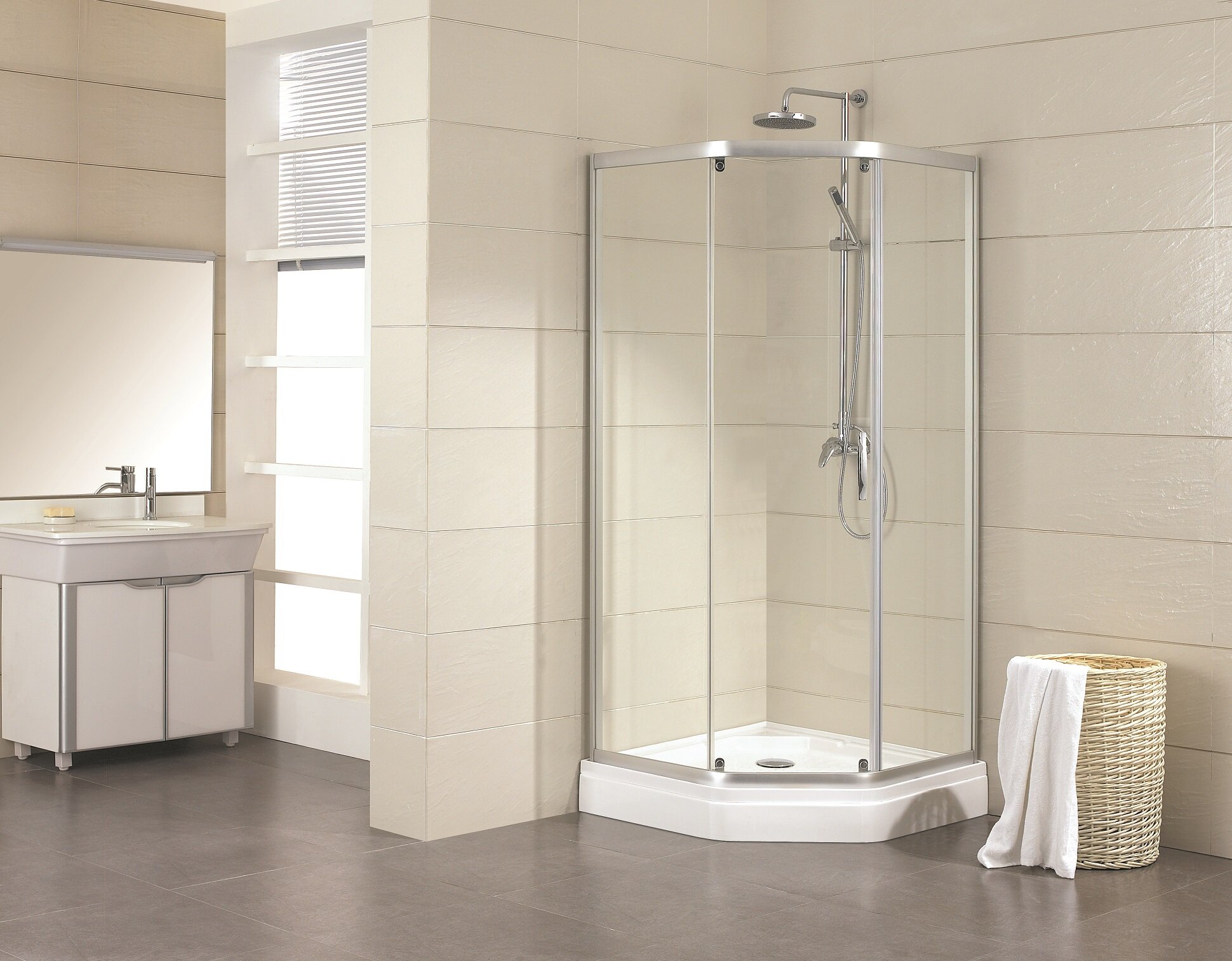 Изображение товара Душевой уголок Bravat Line BS090.6115A 90x90 см с раздвижными дверями