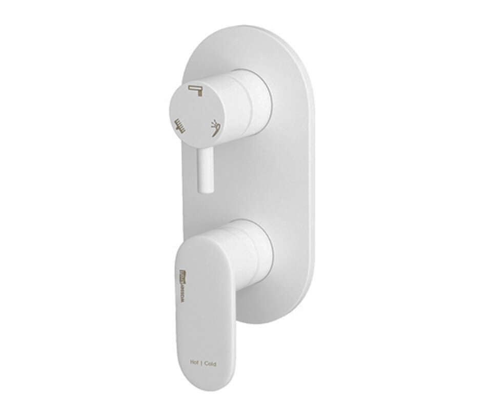 Изображение товара Смеситель скрытого монтажа WasserKRAFT для ванны и душа белый Soft-touch 8571