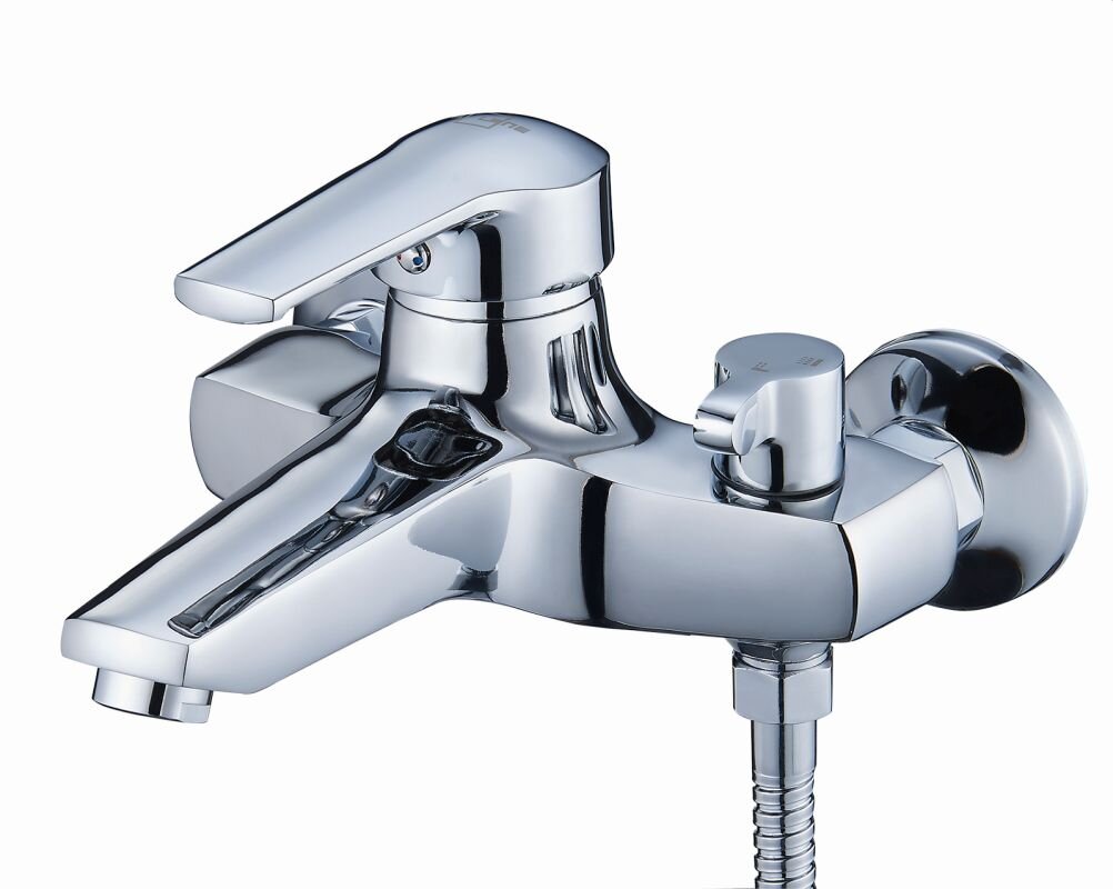 Изображение товара Смеситель для ванны и душа Solone SITB3-A182 хром 1 год гарантии