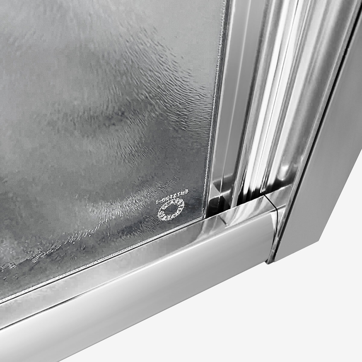 Изображение товара Душевой уголок Vincea Garda VSR-1G9090CL 90x90 см квадратный складной с прозрачным стеклом хром