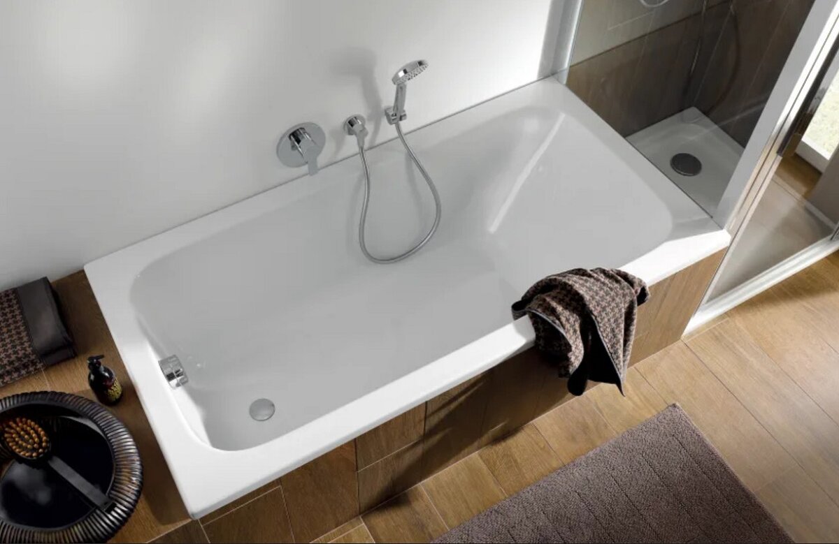 Изображение товара Ванна акриловая Geberit Renova Plan 180х80 см белая прямоугольная
