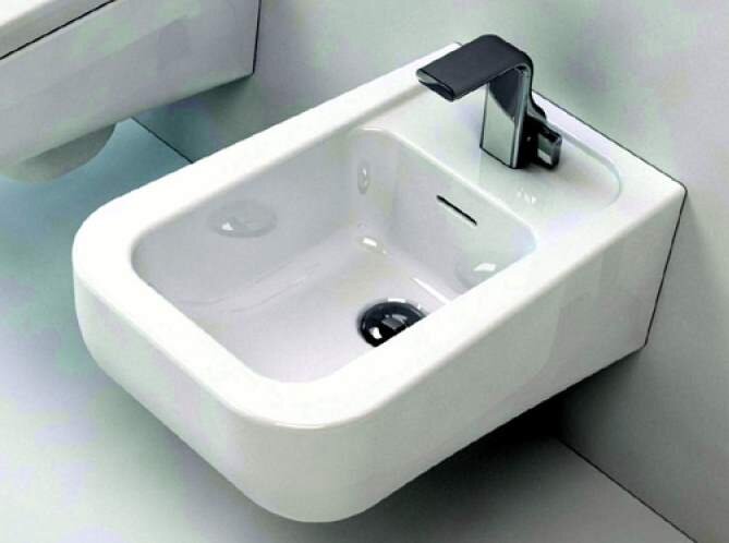 Изображение товара Подвесное биде Flaminia Como CM218 белое керамическое Италия