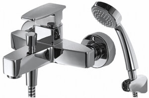Изображение товара Смеситель Bravat Riffle F672106C-B c коротким изливом для ванны, хром Изображение товара Смеситель Bravat Riffle F672106C-B c коротким изливом для ванны, хром