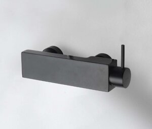 Изображение товара Смеситель Bravat Arc F96061K-01-ENG для душа, черный