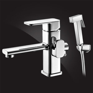 Изображение товара Смеситель Elghansa Mondschein 1602235-BM02 для раковины с гигиеническим душем, хром