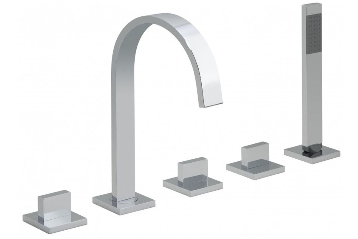 Изображение товара Смеситель на борт ванны Royal Bath Triumph RB 501 с душевой лейкой и монтажом на 5 отверстий