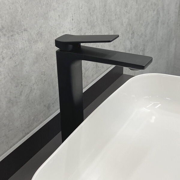 Изображение товара Смеситель Comforty, для раковины, черный матовый, 00-00004526 (FC071B-CMT) Изображение товара Смеситель Comforty, для раковины, черный матовый, 00-00004526 (FC071B-CMT)