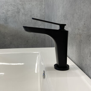 Изображение товара Смеситель для раковины Comforty, черный матовый, 00004149945 (FC088A-CMT)