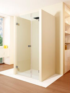 Изображение товара Душевая дверь Riho SZ Scandic NXT X102 98x200 см, цвет профиля черный, стекло прозрачное, левая/правая