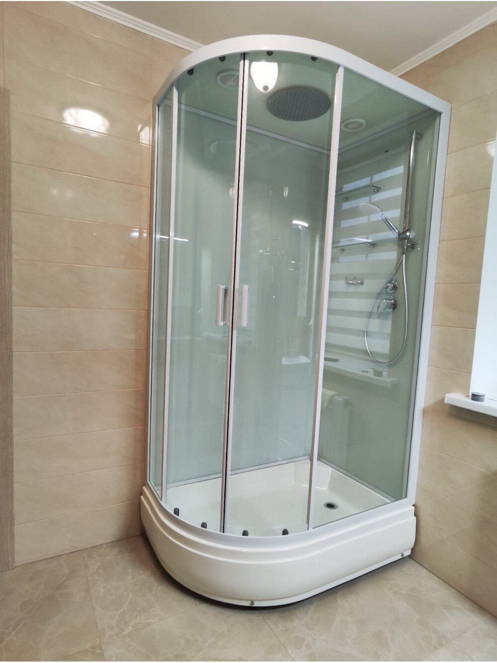 Изображение товара Душевая кабина Frank F412/1L/R White, 120 x 80 см, средний поддон, стекла прозрачные, профиль белый, 127009/129009
