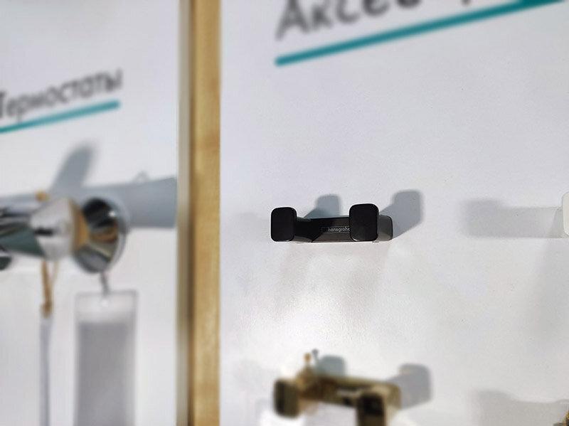 Крючок двойной Hansgrohe AddStoris 41755340, шлифованный черный хром ...