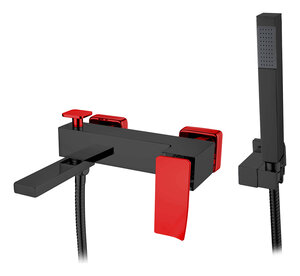 Изображение товара Современный смеситель для ванны с душем Boheme Q с фиксированным изливом 18 см и одним режимом душа