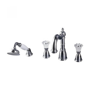 Изображение товара Смеситель Boheme Camelia 396-Camelia для ванны на 4 отверстия, хром