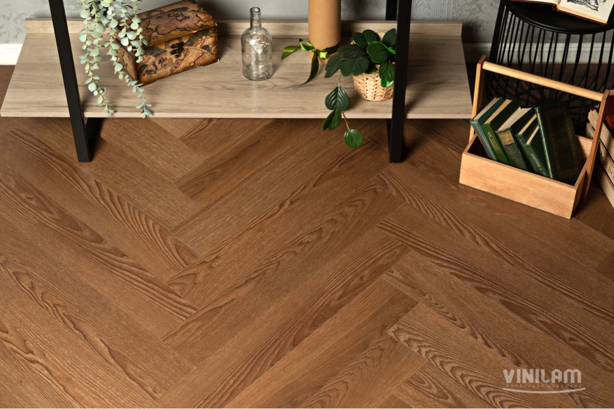 Изображение товара Виниловый паркет Vinilam Parquet Herringbone с замковым монтажом 120x720 мм