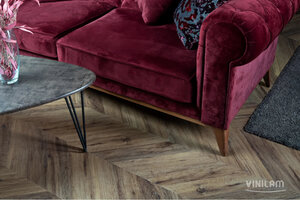 Изображение товара Виниловый ламинат Vinilam Parquet Chevron Шеврон Лувр I107516, планка 30.5 х 129.3 см, интегрированная подложка IXPE, замковый