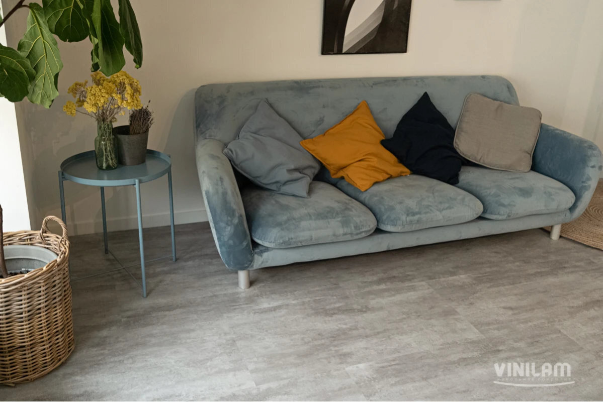 Изображение товара Виниловый ламинат Vinilam Ceramo Stone Цемент Светлый 8 мм с замковым креплением Изображение товара Виниловый ламинат Vinilam Ceramo Stone Цемент Светлый 8 мм с замковым креплением