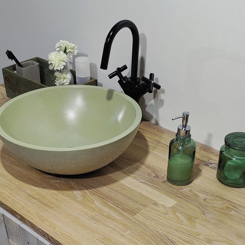 Изображение товара Раковина Onlybeton Сфера 40 см накладная из бетона оливковый матовый