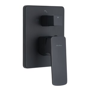 Изображение товара Смеситель Allen Brau Infinity для ванны и душа, на 2 потребителя, черный матовый, 5.21014-31