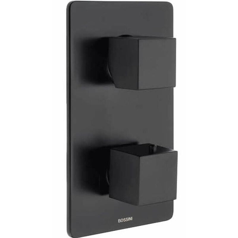 Изображение товара Смеситель термостатический для душа Bossini Cube Z00061.073, на 1-5 потребителей, цвет черный матовый