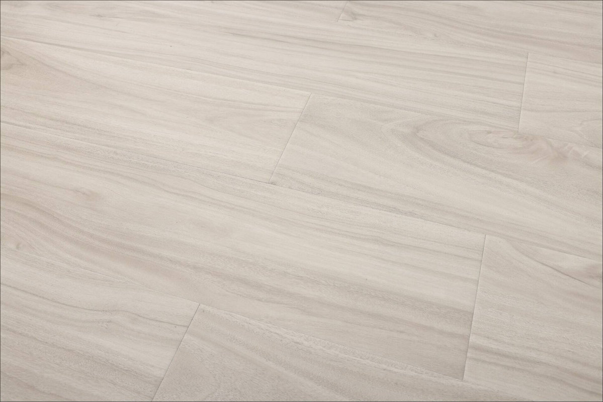 Изображение товара Ламинат MostFlooring High Glossy Дуб жемчужный 11911, планка 16.8 х 122 см, суперглянцевый, замковый