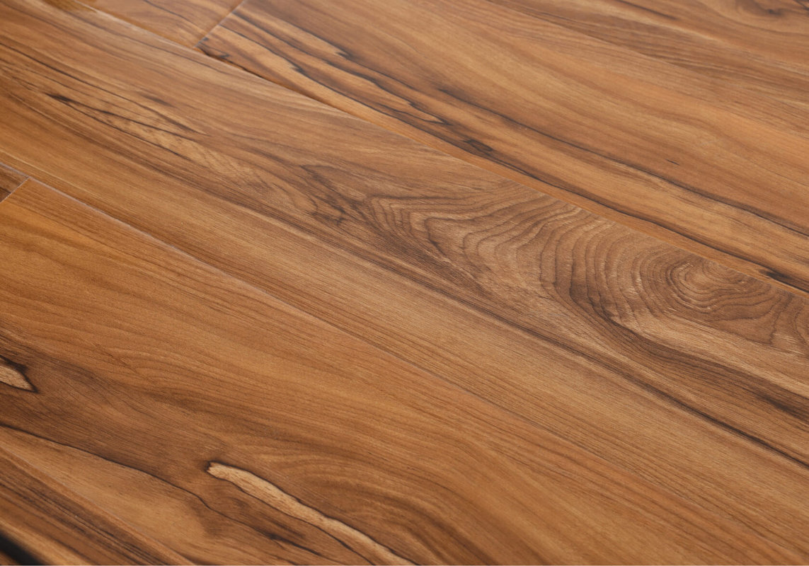 Изображение товара Ламинат MostFlooring High Glossy Орех 11910, планка 16.8 х 122 см, суперглянцевый, замковый